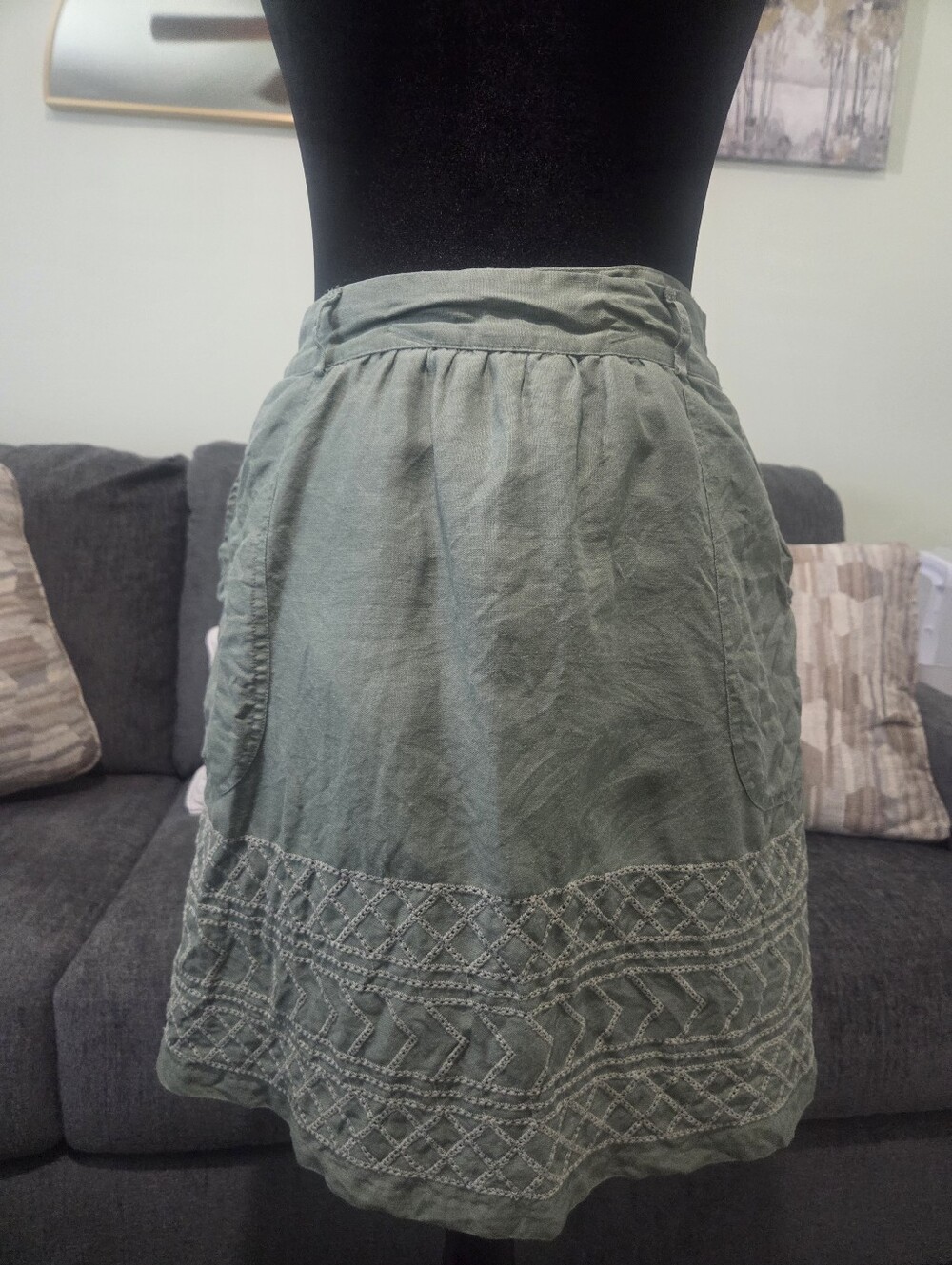 Banana Republic Sage Green Embroidered A-Line Cotton Skirt